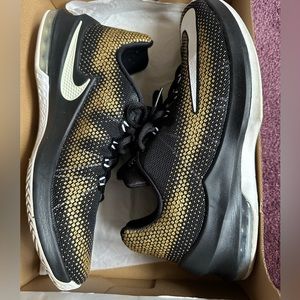 Men’s Nike Air Max Infuriate Low; Black White & Gold; size 8